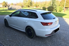 Seat_Leon_ST_Cupra_white_2